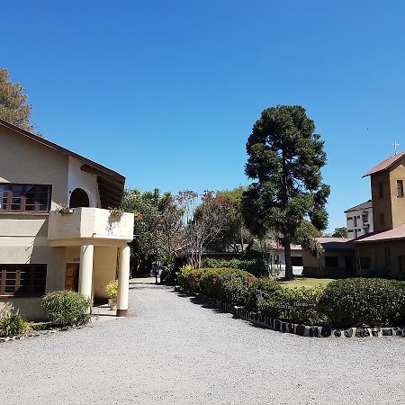 Hotel Karibuni Center à Mbeya Extérieur photo