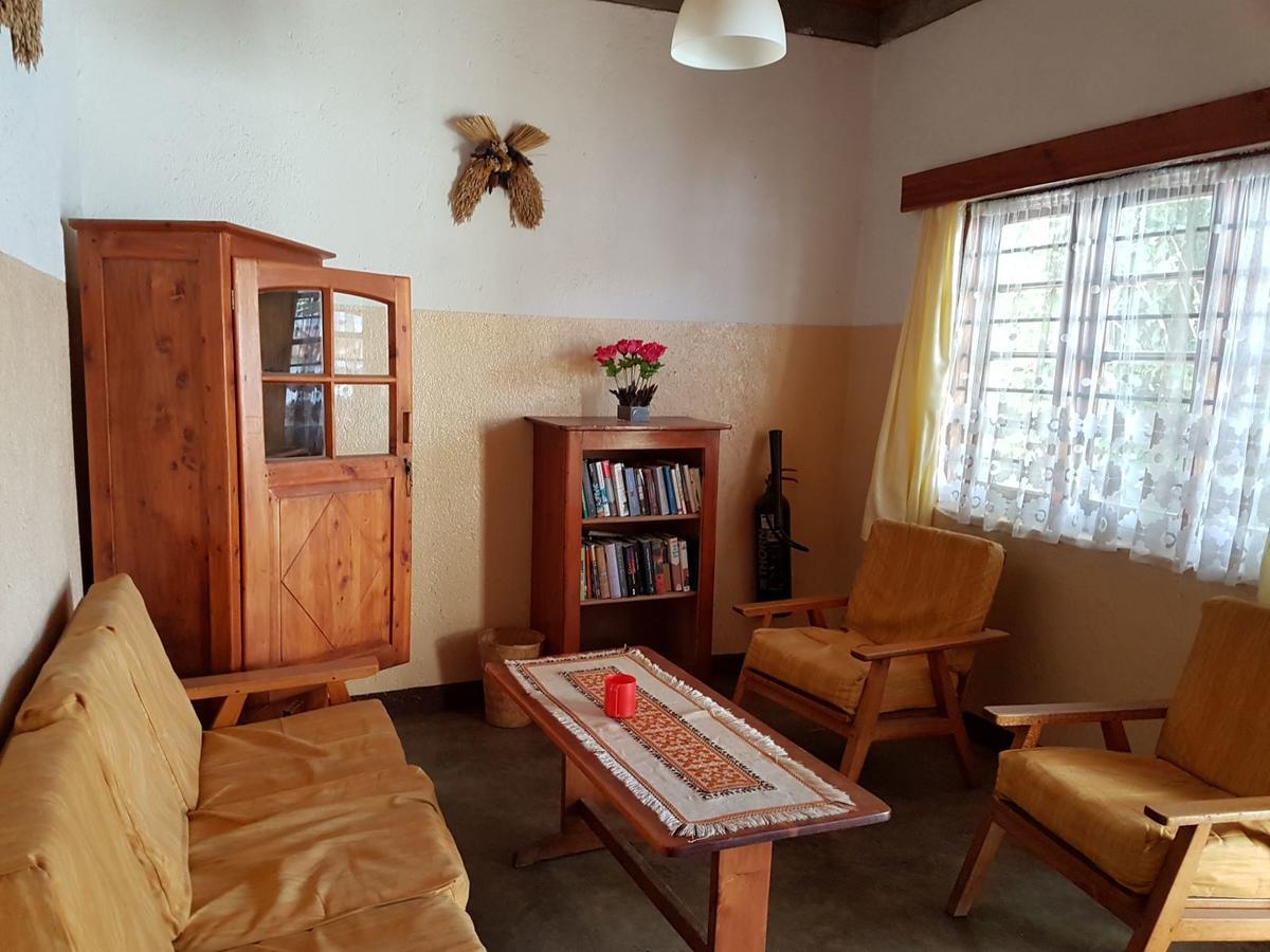 Hotel Karibuni Center à Mbeya Extérieur photo